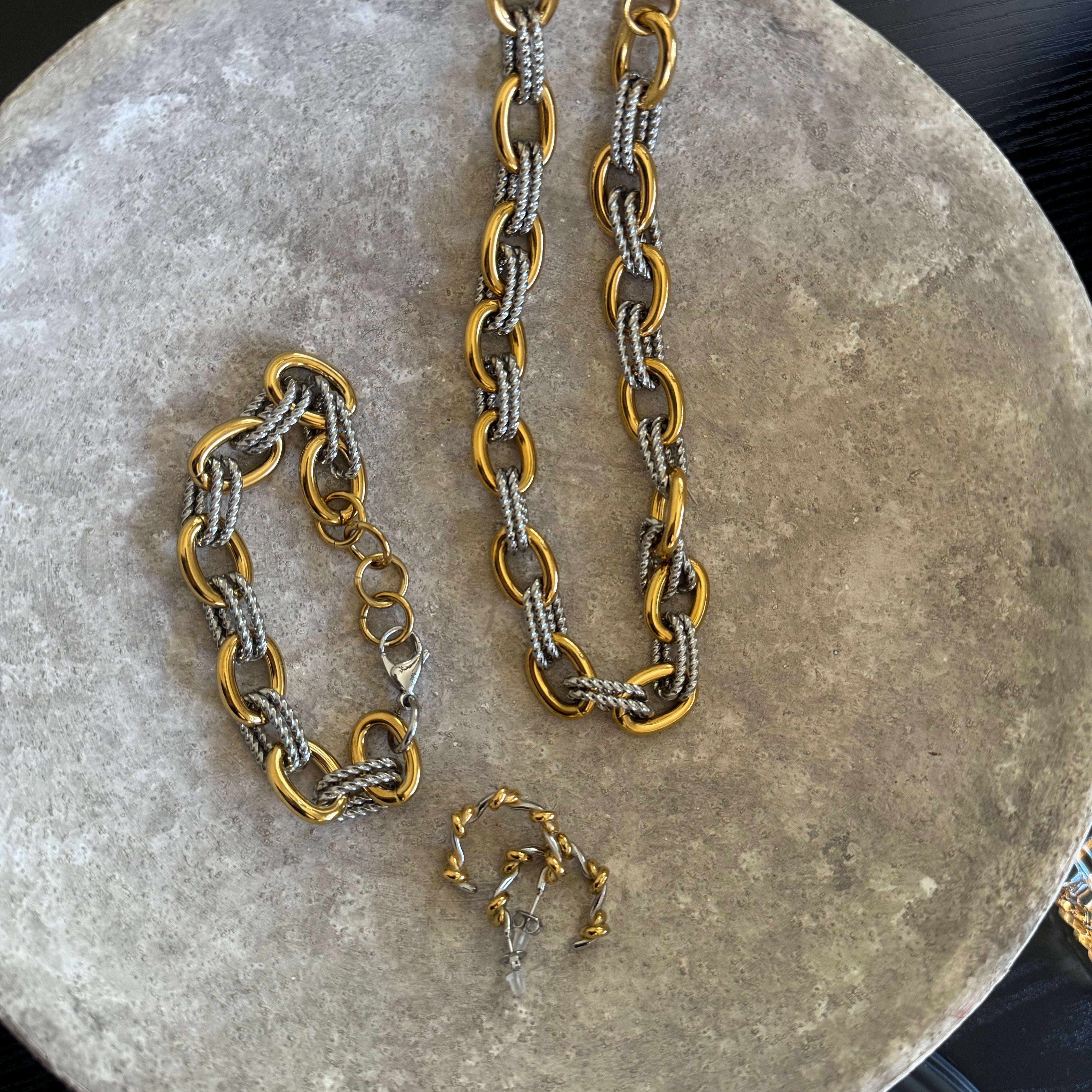 'Madeleine' Necklace